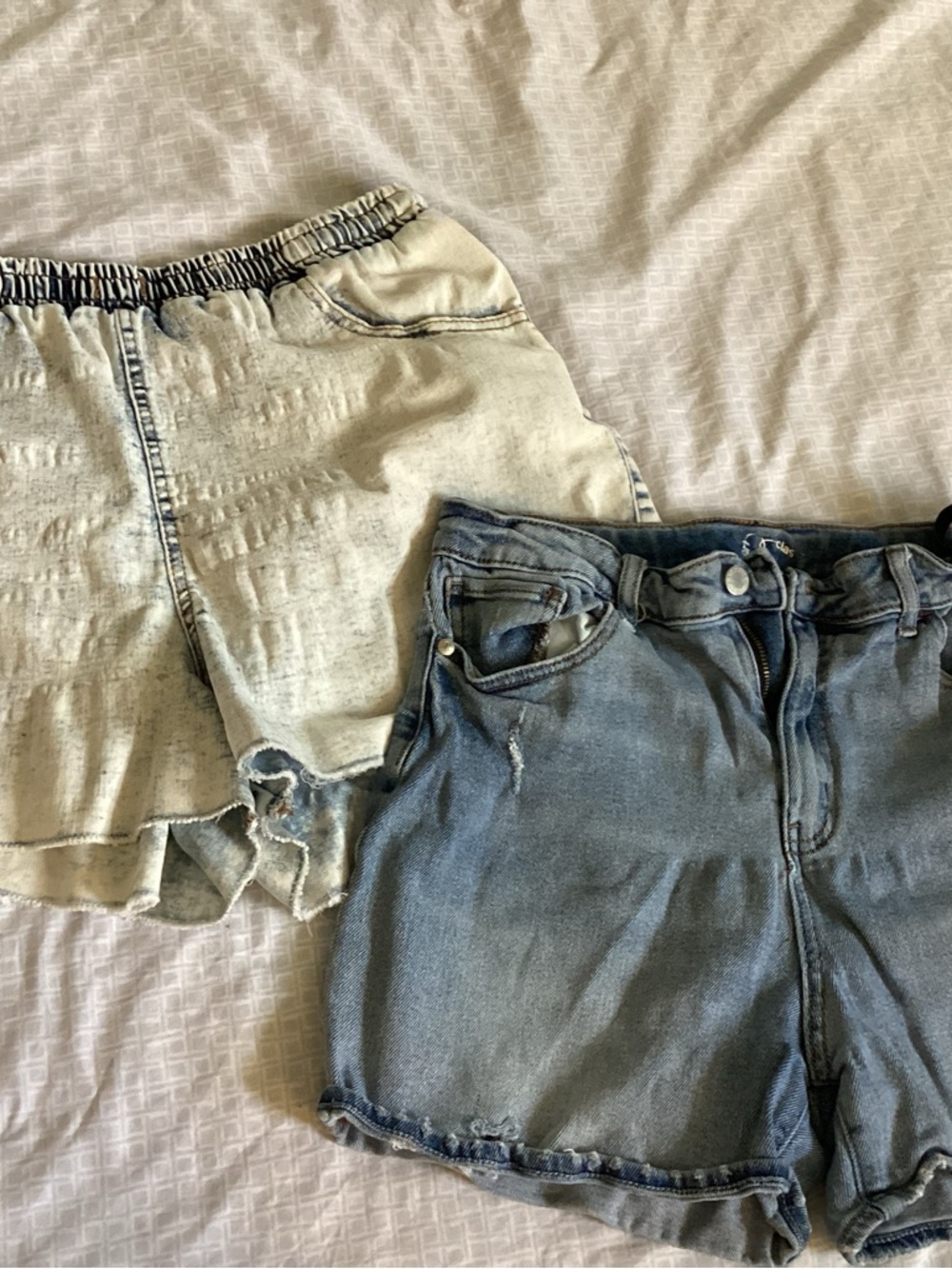 art class Girls Light Denim and Cream Acid Wash Shorts Duo